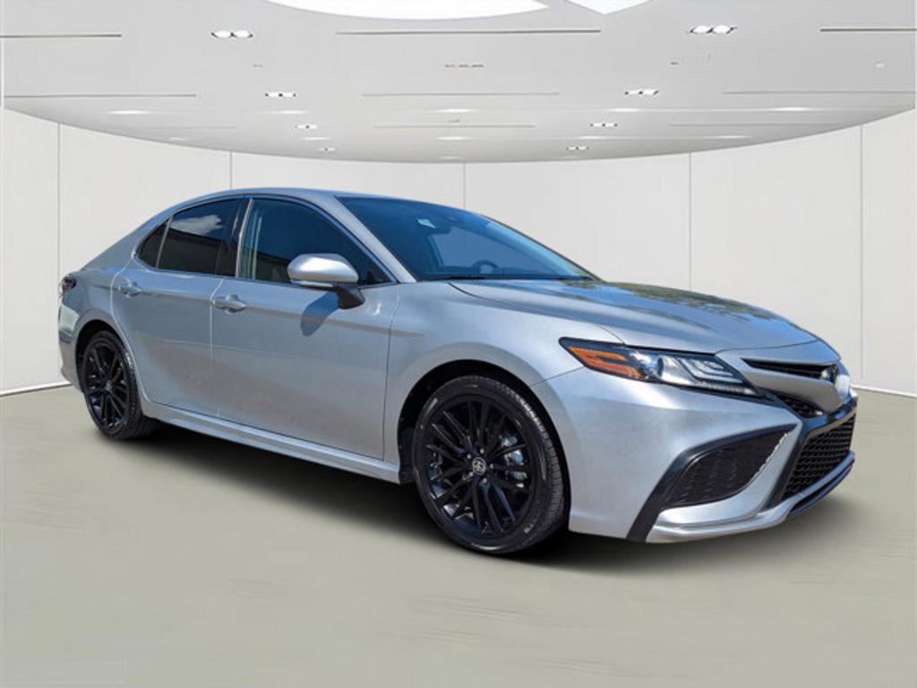 2023 Toyota Camry XSE's photo