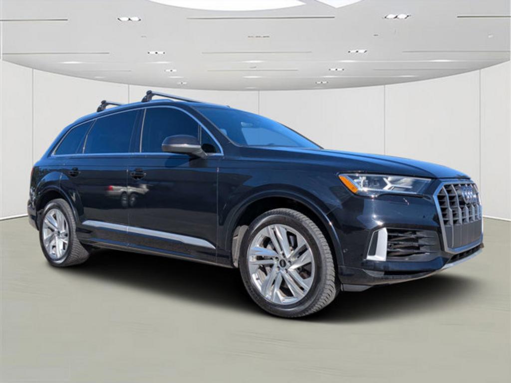 2021 Audi Q7 Premium Plus's photo