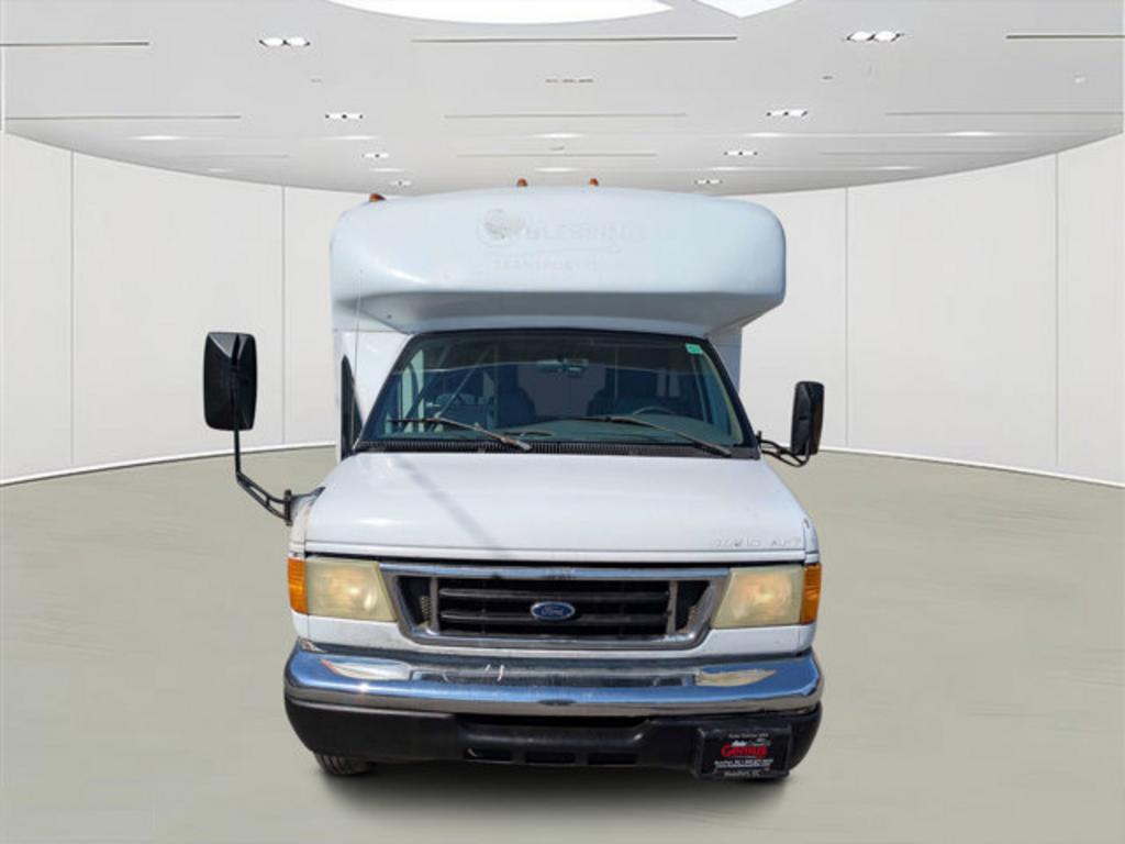 2006 Ford Econoline - Photo 8