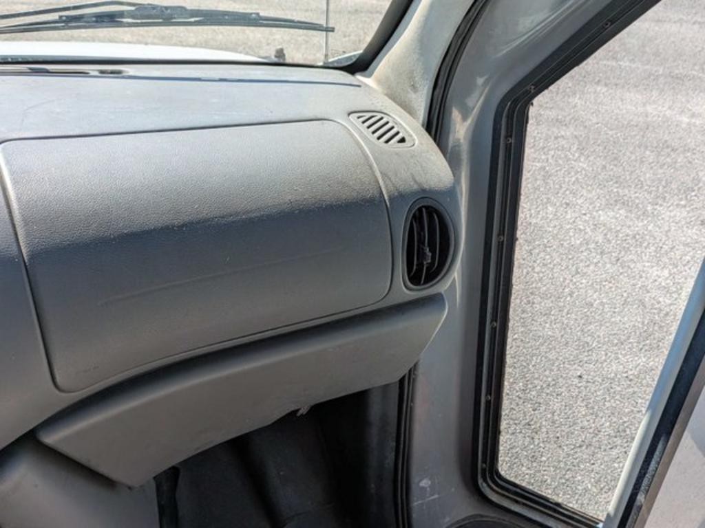 2006 Ford Econoline - Photo 15