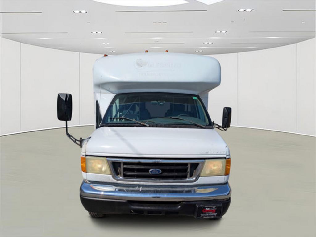 2006 Ford Econoline - Photo 8