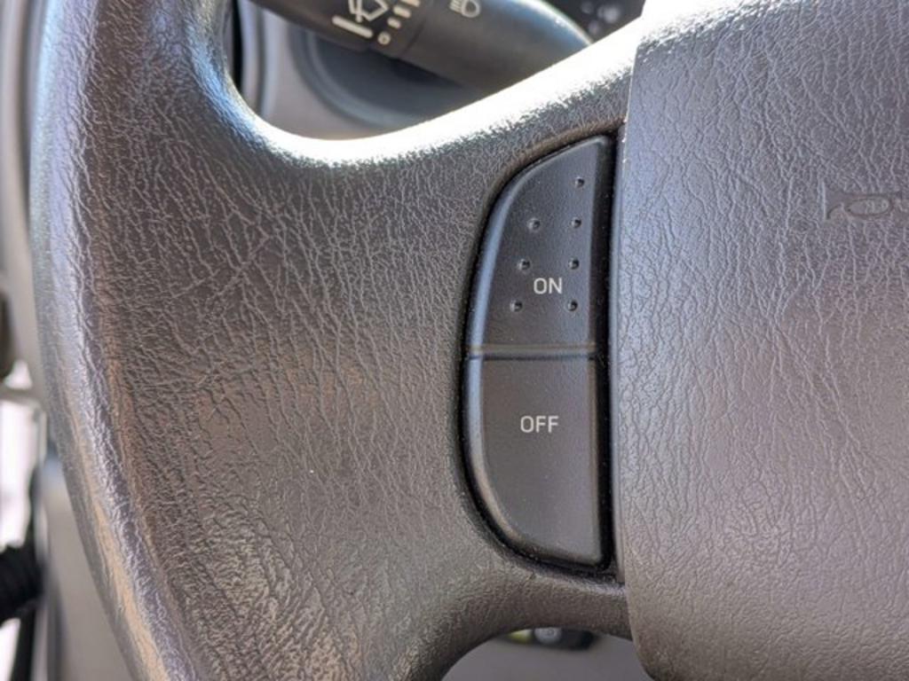 2006 Ford Econoline - Photo 20
