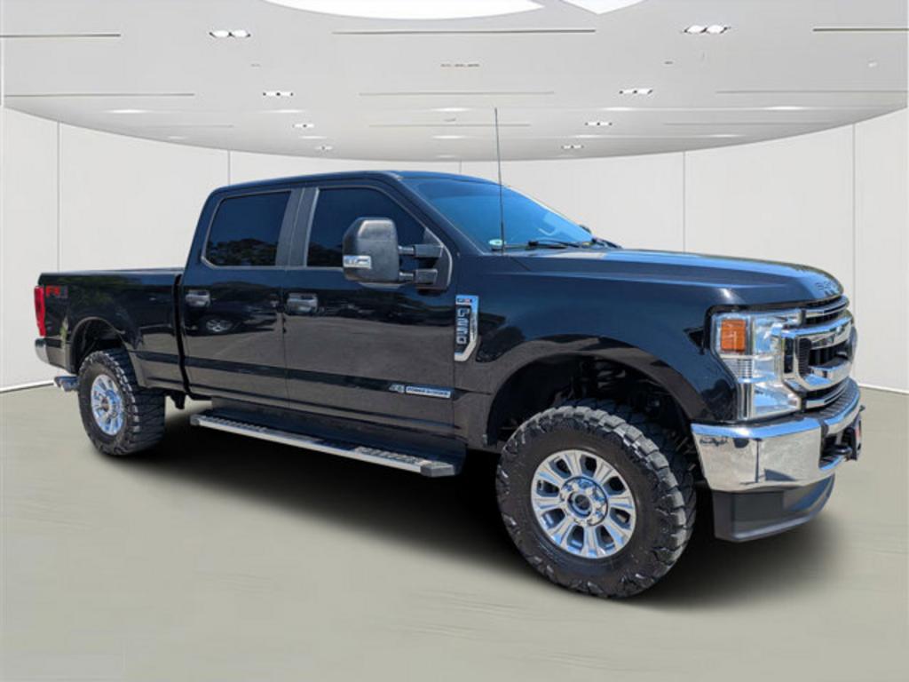 2022 Ford F-250 XL 4x4 Crew Cab 6-3/4' Box's photo