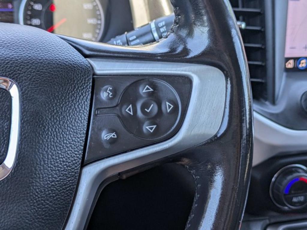2021 GMC Acadia SLT - Photo 25