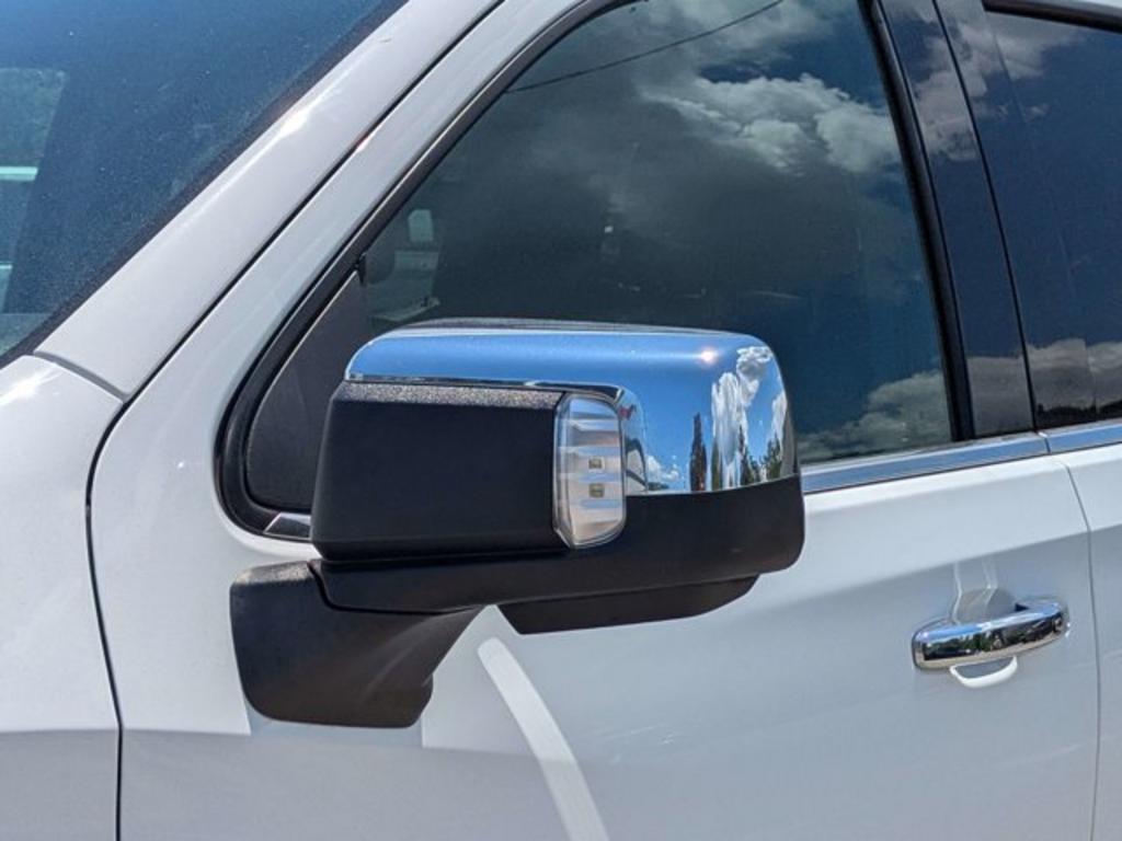 2019 Chevrolet Silverado 1500 LTZ - Photo 10