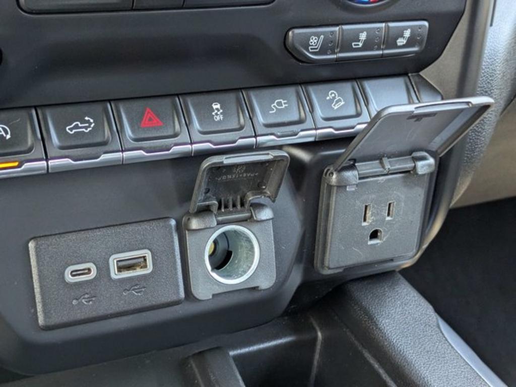 2019 Chevrolet Silverado 1500 LTZ - Photo 22